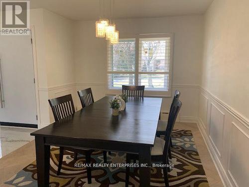 2037 Lynchmere Avenue, Mississauga, ON - Indoor Photo Showing Dining Room