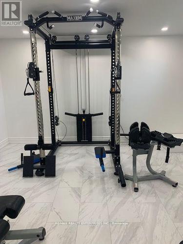 2037 Lynchmere Avenue, Mississauga, ON - Indoor Photo Showing Gym Room