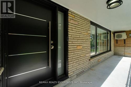 2037 Lynchmere Avenue, Mississauga, ON - Outdoor With Exterior