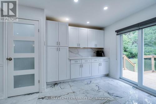 2037 Lynchmere Avenue, Mississauga, ON - Indoor