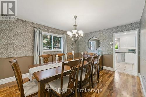 1823 The Chase, Mississauga, ON - Indoor Photo Showing Dining Room