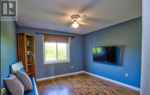 44 Gees Way, Cambridge, ON - Indoor Photo Showing Other Room