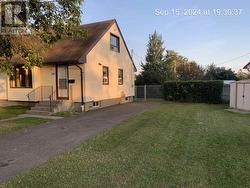 235 Strathcona AVE  Thunder Bay, ON P7A 1S4