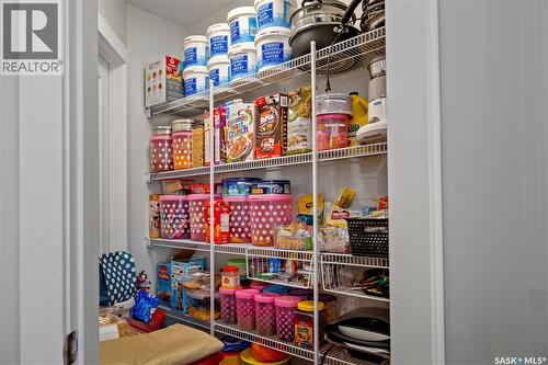 4000 Waterer Street, Regina, SK - Indoor With Storage