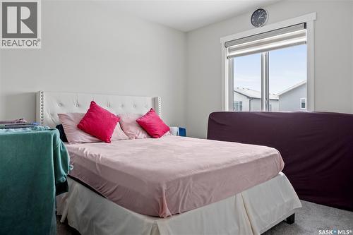 4000 Waterer Street, Regina, SK - Indoor Photo Showing Bedroom