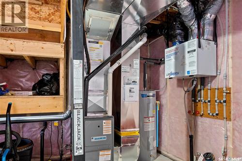 4000 Waterer Street, Regina, SK - Indoor Photo Showing Basement