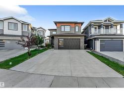 1935 19 AV NW  Edmonton, AB T6T 2K8