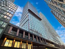 3215 - 82 DALHOUSIE STREET  Toronto, ON M5B 0C5