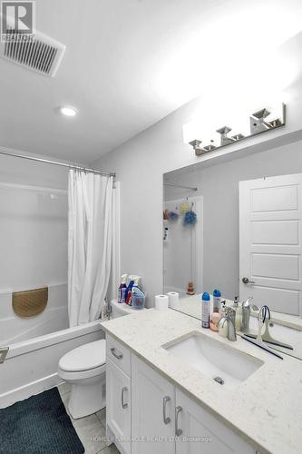 121 Marconi Court, London East, ON - Indoor Photo Showing Bathroom