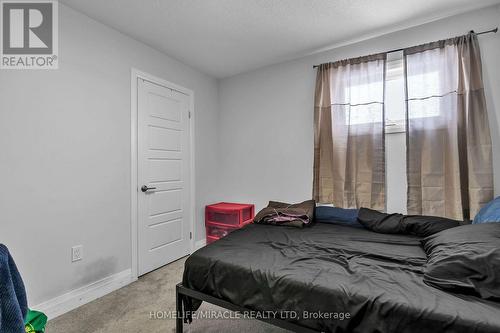 121 Marconi Court, London East, ON - Indoor Photo Showing Bedroom