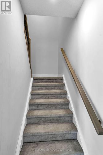 121 Marconi Court, London East, ON - Indoor Photo Showing Other Room