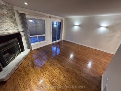 2239 Shipwright Road  Oakville, ON L6M 3E2