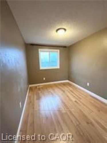 276 Benesfort Crescent, Kitchener, ON 