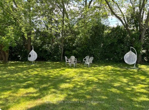 1350 Rebecca Street, Oakville, ON - Outdoor