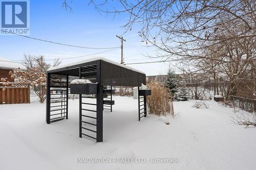 542 Wolffdale Crescent, Ottawa, ON - Outdoor