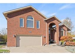 1410 MCMAHON Crescent  Lakeshore, ON N8L 0R1