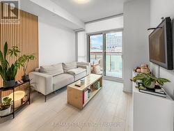 503 - 10 DE BOERS DRIVE  Toronto, ON M3J 0L6