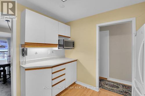 1137 Ambleside Drive, Ottawa, ON - Indoor