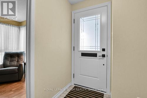 1137 Ambleside Drive, Ottawa, ON - Indoor Photo Showing Other Room