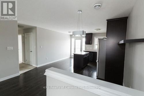 72 - 3320 Meadowgate Boulevard, London South (South U), ON - Indoor