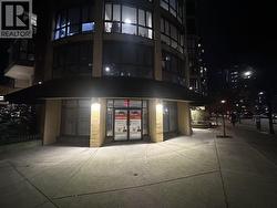 1108 RICHARDS STREET  Vancouver, BC V6B 3E6