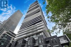 3007 - 56 ANNIE CRAIG DRIVE  Toronto, ON M8V 0C8