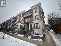 12 - 4017 HICKORY DRIVE  Mississauga, ON L4W 0G6