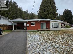 2270 10th Avenue  Castlegar, BC V1N 2Z7