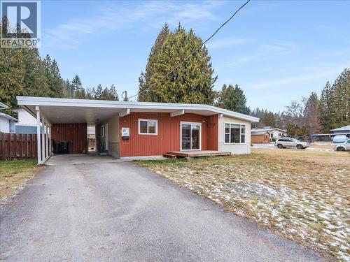 2270 10th Avenue  Castlegar, BC V1N 2Z7
