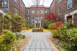 308 - 480 ORIOLE PARKWAY  Toronto, ON M5P 2H8