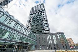 912 - 1 QUARRINGTON LANE  Toronto, ON M3C 0S4