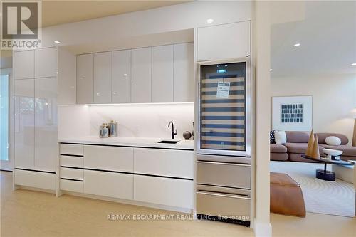 28 Dunsmore Gardens, Toronto, ON - Indoor Photo Showing Other Room