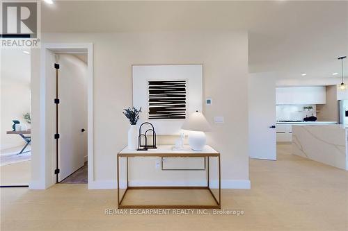 28 Dunsmore Gardens, Toronto, ON - Indoor