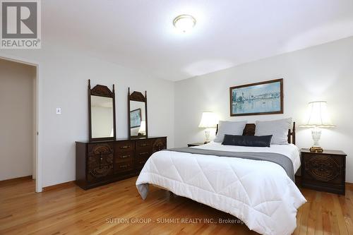 420 Appledore Crescent, Mississauga, ON - Indoor Photo Showing Bedroom