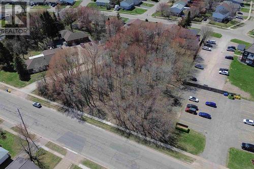 511 Boundary Rd, Sault Ste. Marie, ON 