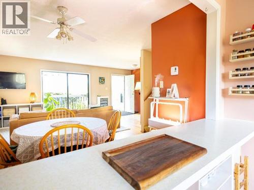 1-4651 Harvie Ave, Powell River, BC - Indoor Photo Showing Dining Room