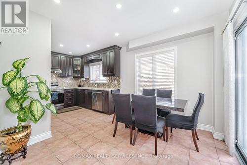 39 Rattlesnake Road, Brampton, ON - Indoor