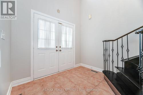 39 Rattlesnake Road, Brampton, ON - Indoor Photo Showing Other Room