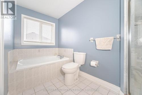 39 Rattlesnake Road, Brampton, ON - Indoor Photo Showing Bathroom