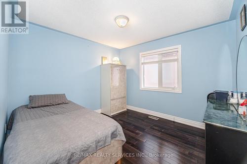 39 Rattlesnake Road, Brampton, ON - Indoor Photo Showing Bedroom