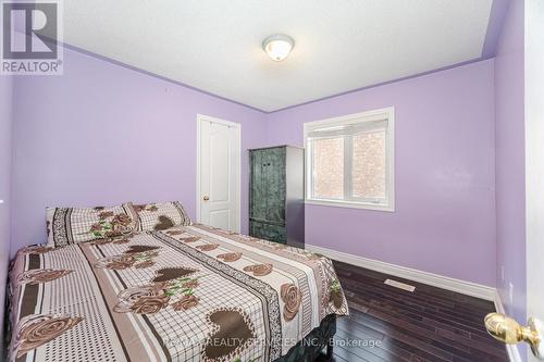 39 Rattlesnake Road, Brampton, ON - Indoor Photo Showing Bedroom