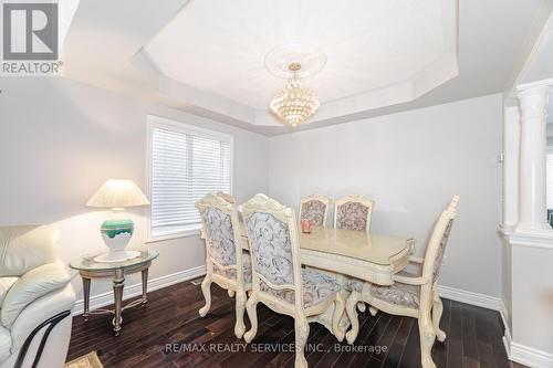39 Rattlesnake Road, Brampton, ON - Indoor Photo Showing Dining Room