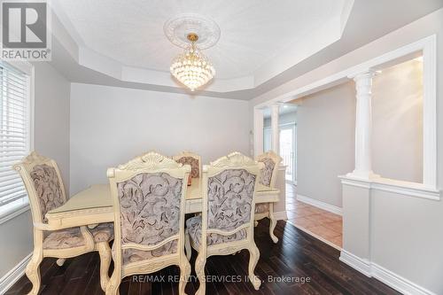 39 Rattlesnake Road, Brampton, ON - Indoor Photo Showing Dining Room