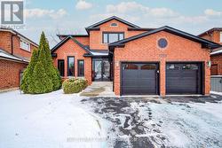 1271 GREENWOOD CRESCENT  Oakville, ON L6J 6W3