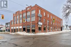 384 Queen ST E|384 Queen Street East & 111 Elgin Street  Sault Ste. Marie, ON P6A 1Z1