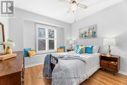 122 Thicket Crescent, Pickering, ON - Indoor Photo Showing Bedroom