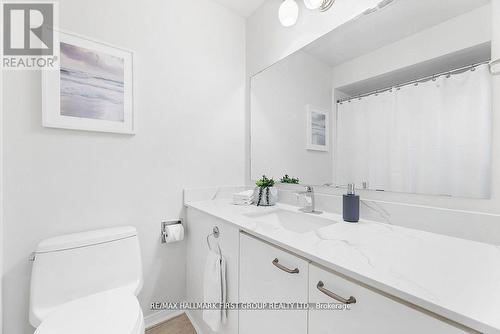 122 Thicket Crescent, Pickering, ON - Indoor Photo Showing Bathroom
