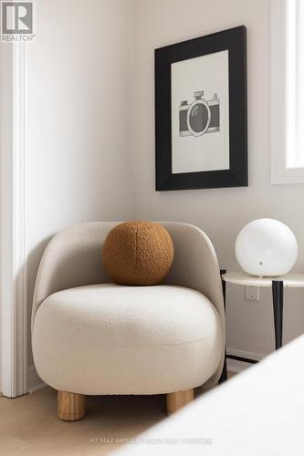 44 Hawkview Boulevard, Vaughan, ON - Indoor Photo Showing Bedroom