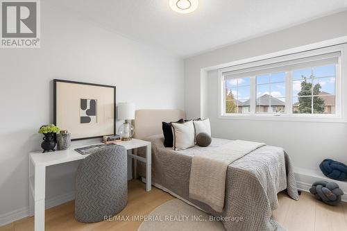 44 Hawkview Boulevard, Vaughan, ON - Indoor Photo Showing Bedroom