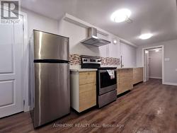 17 BOTICELLI WAY  Vaughan, ON L4H 0C6